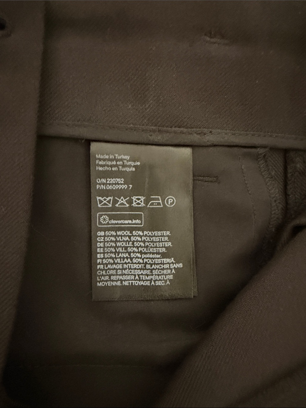 H&M Black Pleated Dress Pants with Ankle Ties - Picture 8 of 8